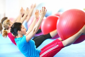 Eficácia do método Pilates no solo em pacientes com lombalgia crônica. 